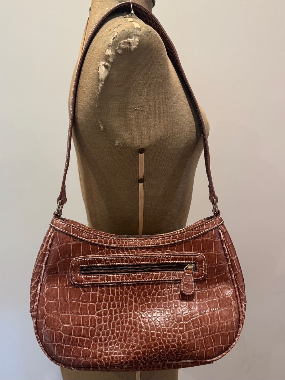 Y2K Liz Claiborne Croc-Embossed Tan Shoulder Bag